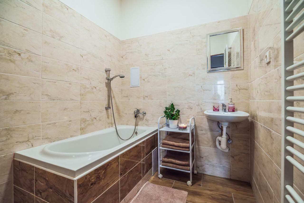 Skodova Apartments Přerov Екстериор снимка
